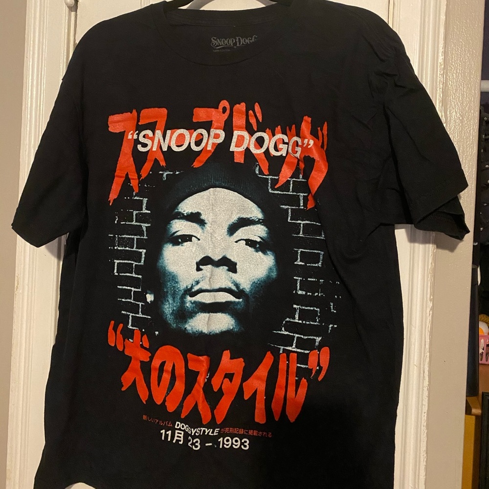 Graphic t shirts